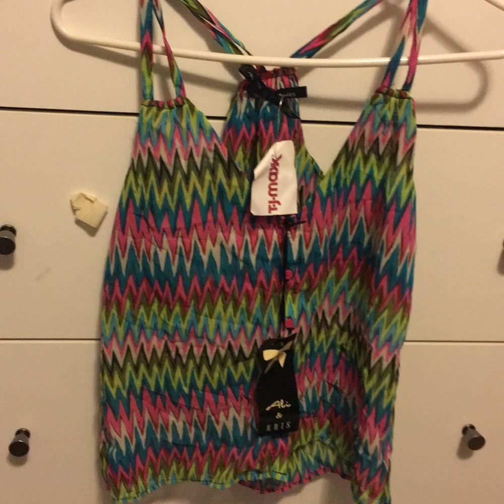 NWT Multicolored tank top for TJ Maxx Sz Small